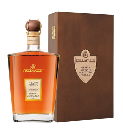 Superior Grappa aged in Whisky barrels
