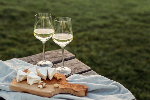 White Wines that Work with Cheese