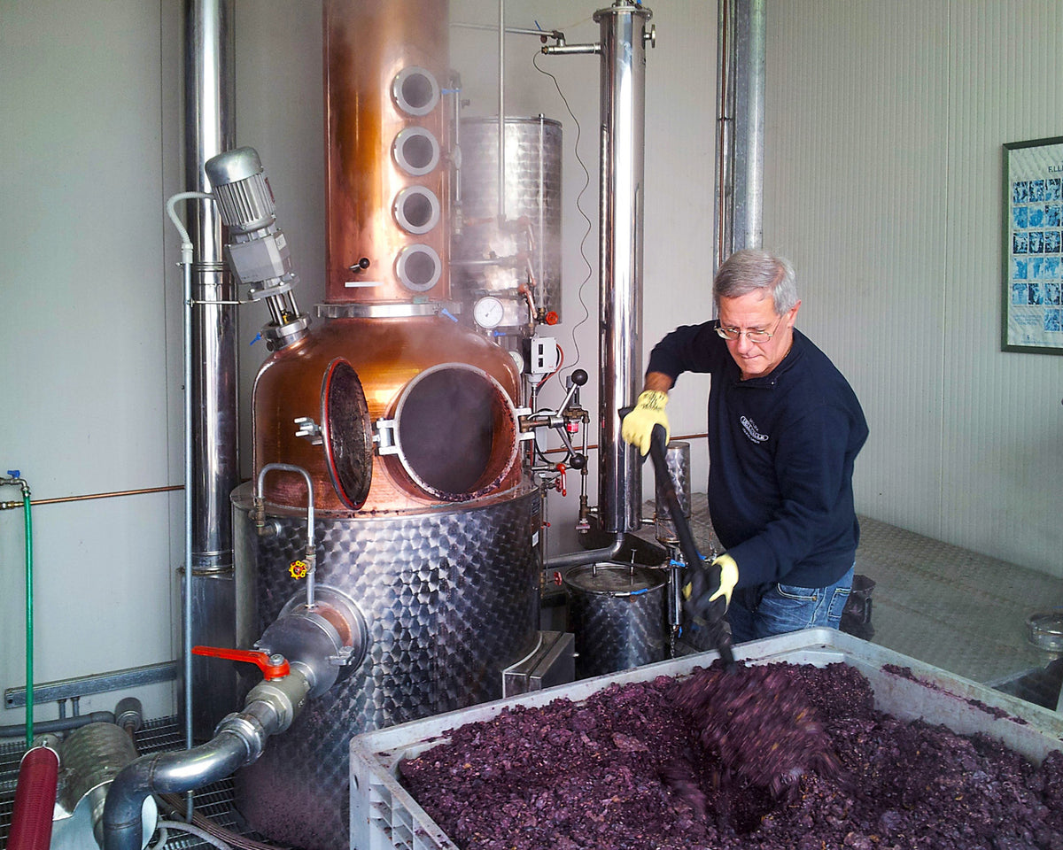 Grappa Moscato Gran Cuvee Villa Isa affinita in Barrique, Dellavalle
